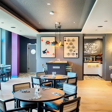 Hotell Premier Stadtgraben 3*